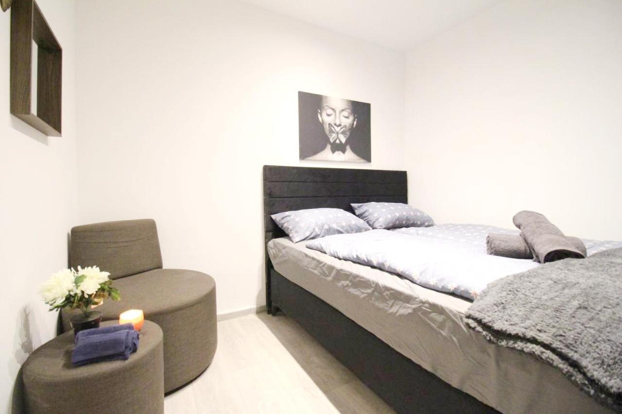 Comfortable In Akh Area Privatunterkunft Wien